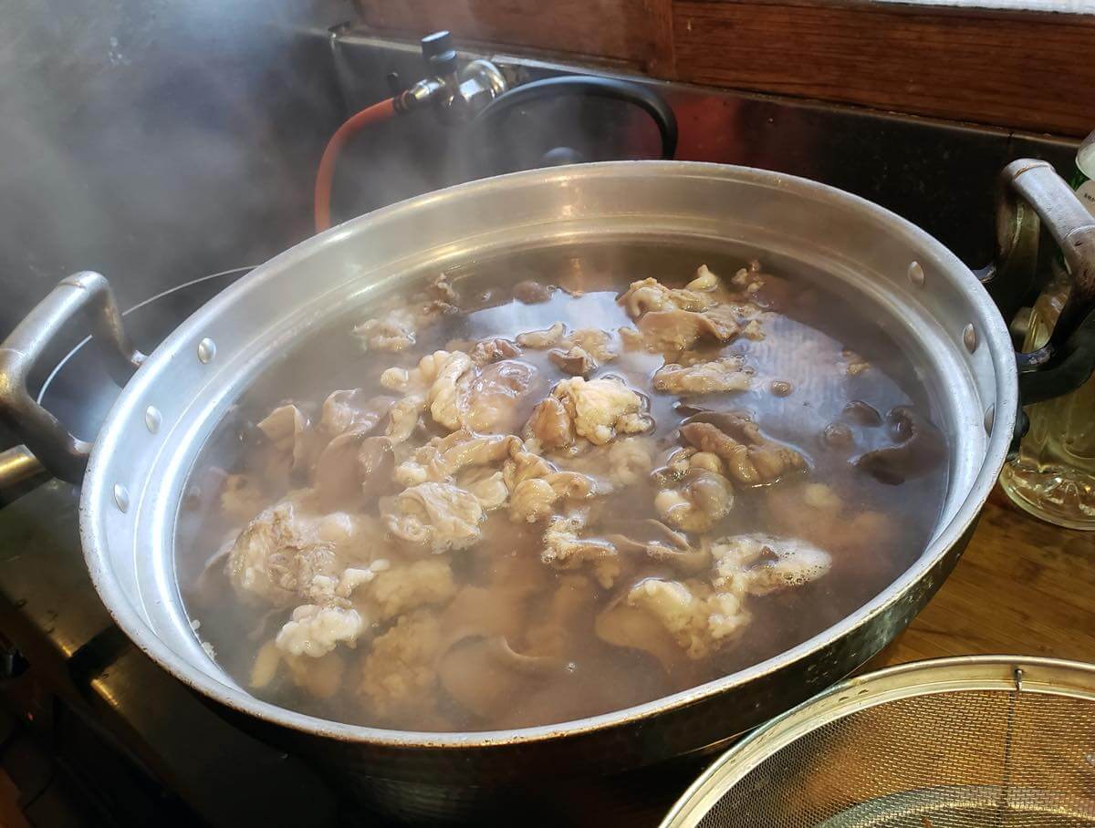 イノシシのモツ鍋